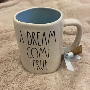 Rae Dunn CINDERELLA DISNEY PRINCESS MUG